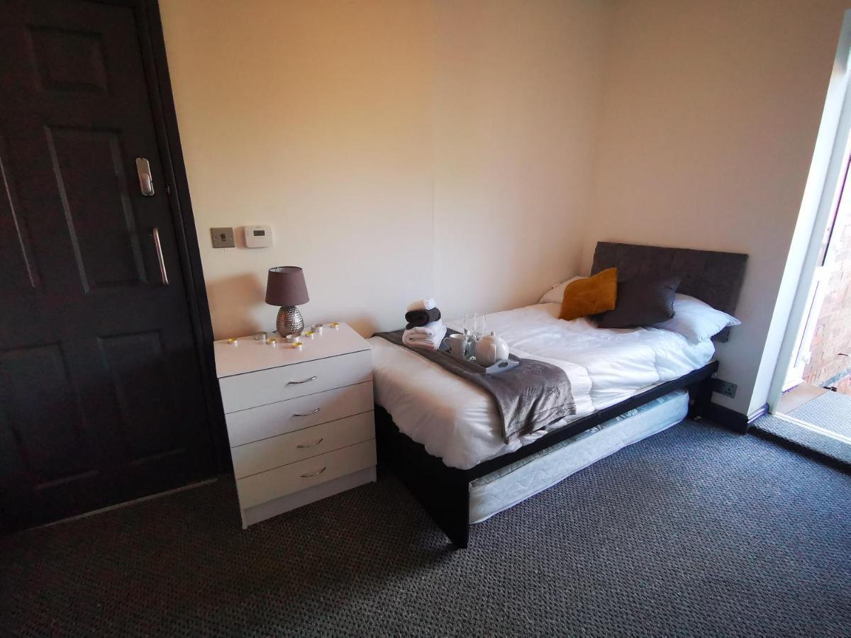 Mapperley House - Under New Management Promotional Rates Available Hotel Nottingham Bagian luar foto